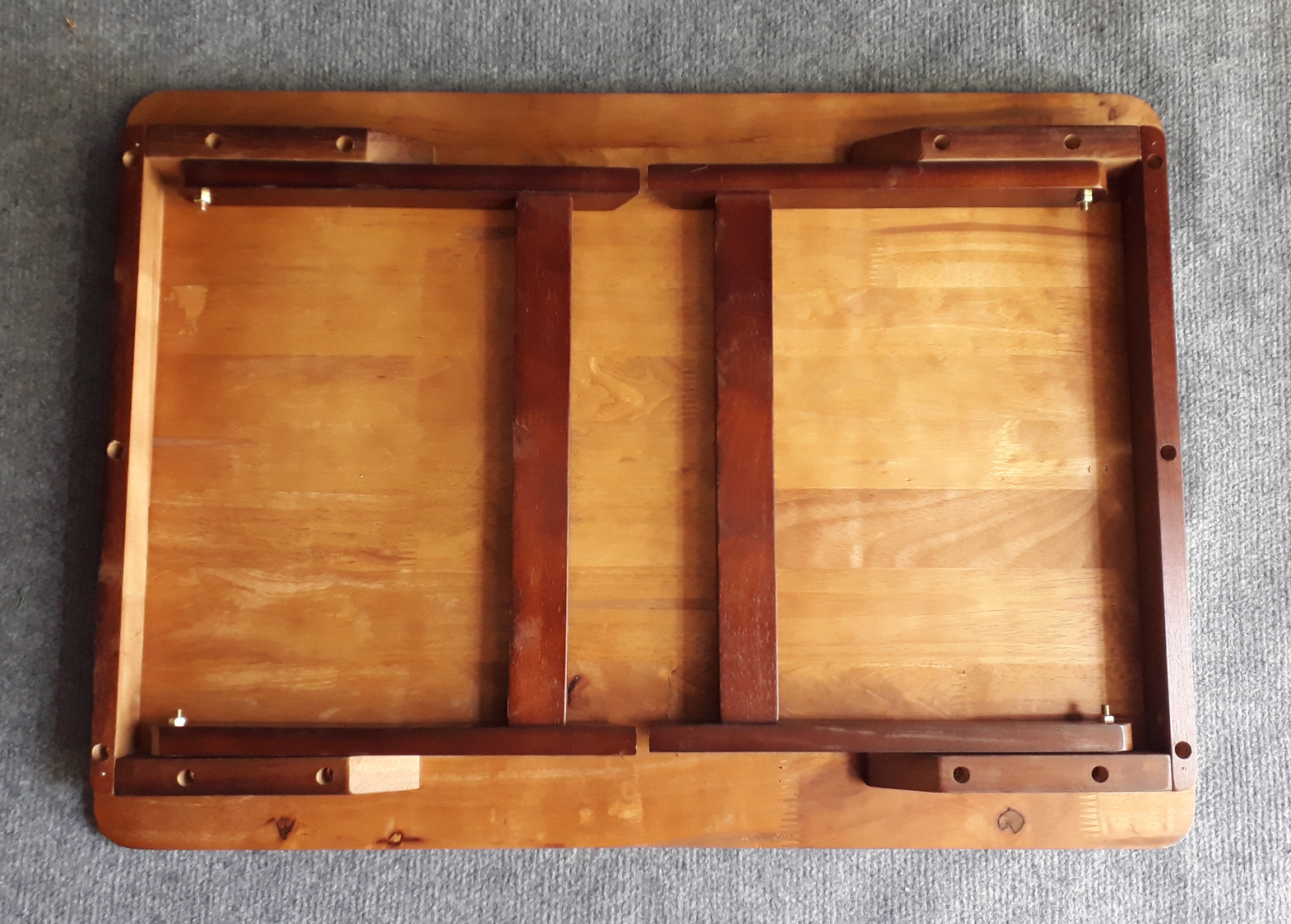 [HCM]Bàn trà chân thang 70x50x28cm bằng gỗ (Nâu)