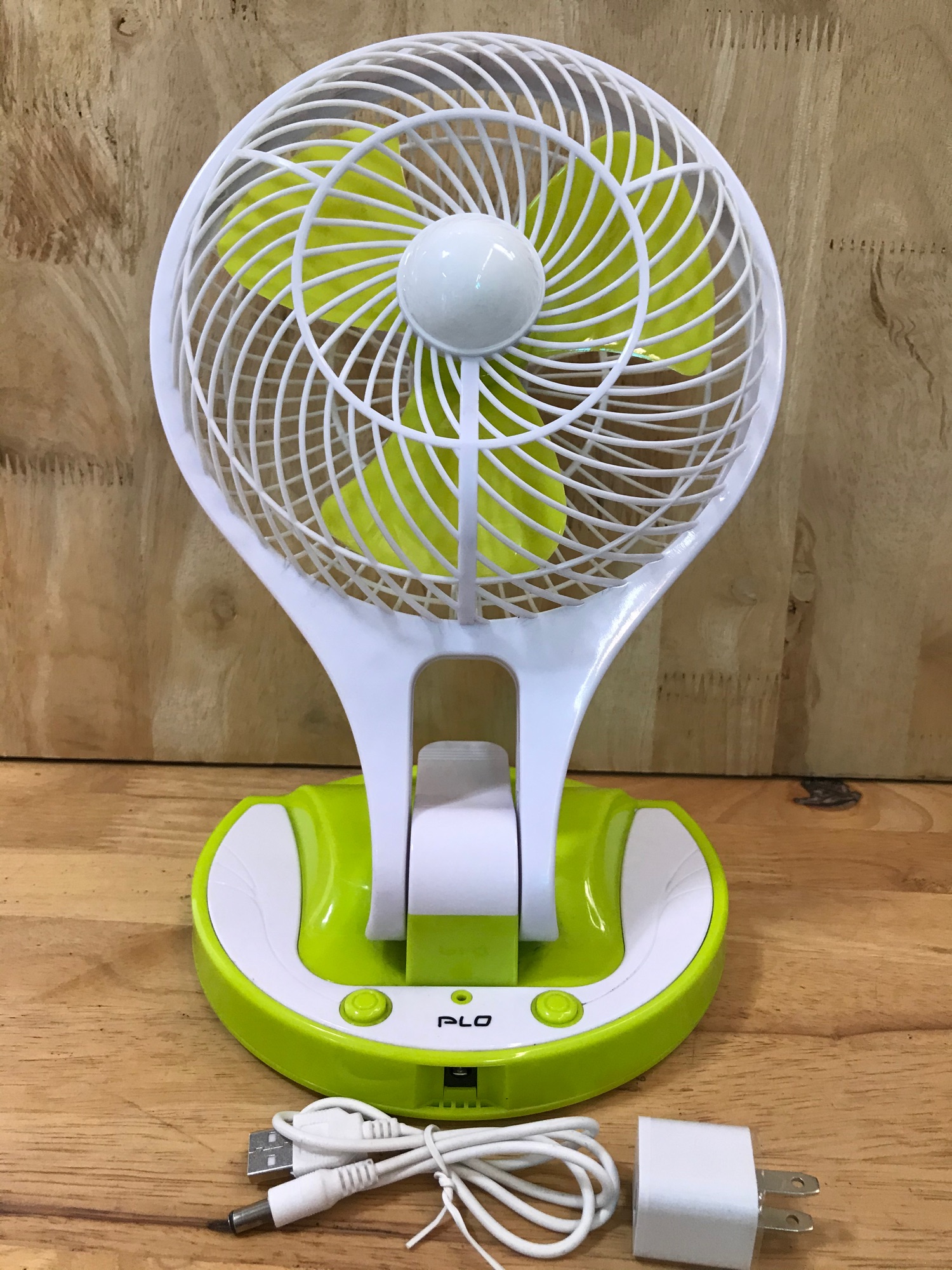 Quạt Tích Điện có đèn Led