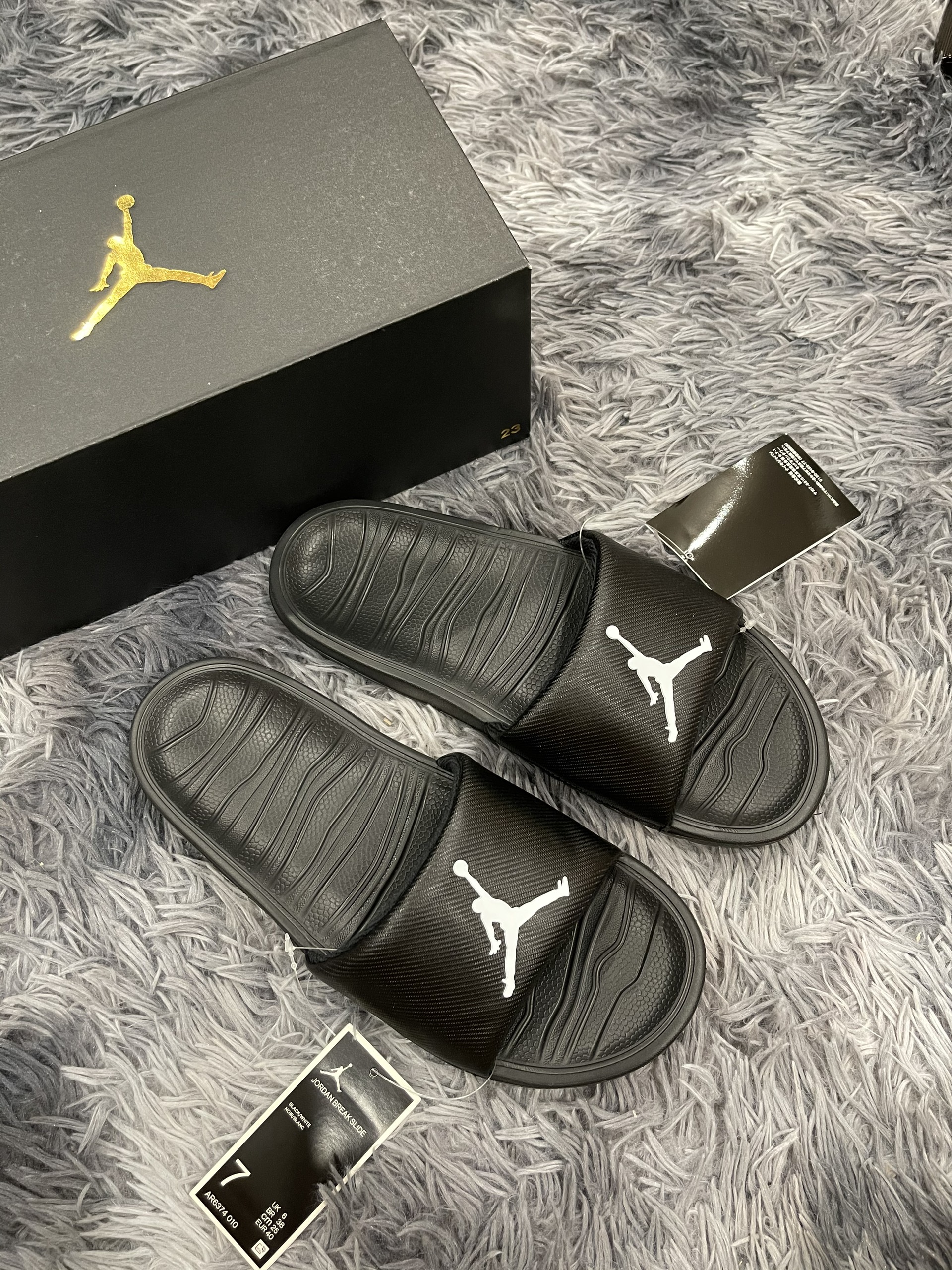 [FAKE ĐỀN X10 LẦN] Dép Jordan AR6374