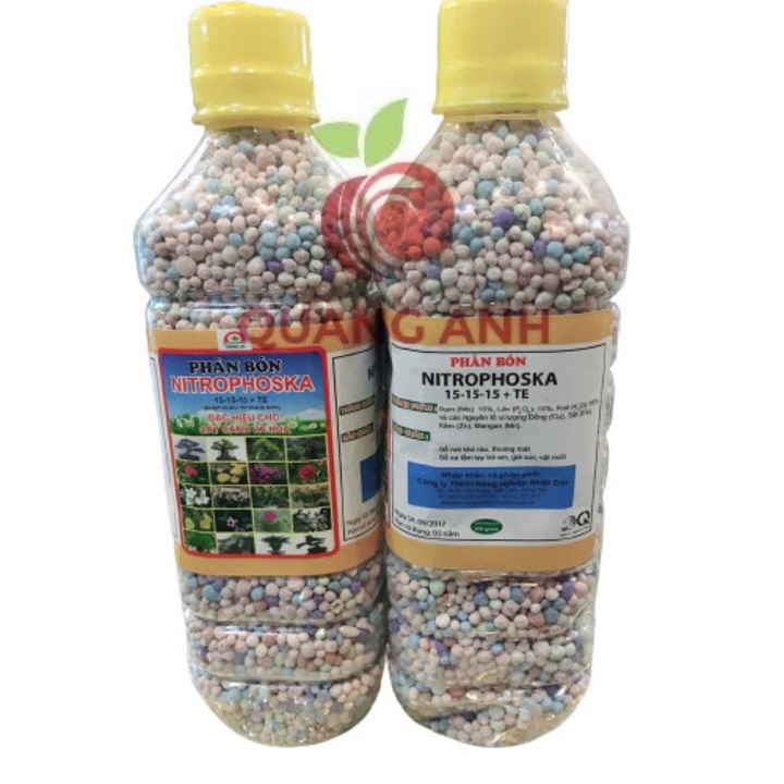 Phân tan chậm nitrophoska 15-15-15-te chai 500g đặc hiệu cho hoa và cây cảnh.