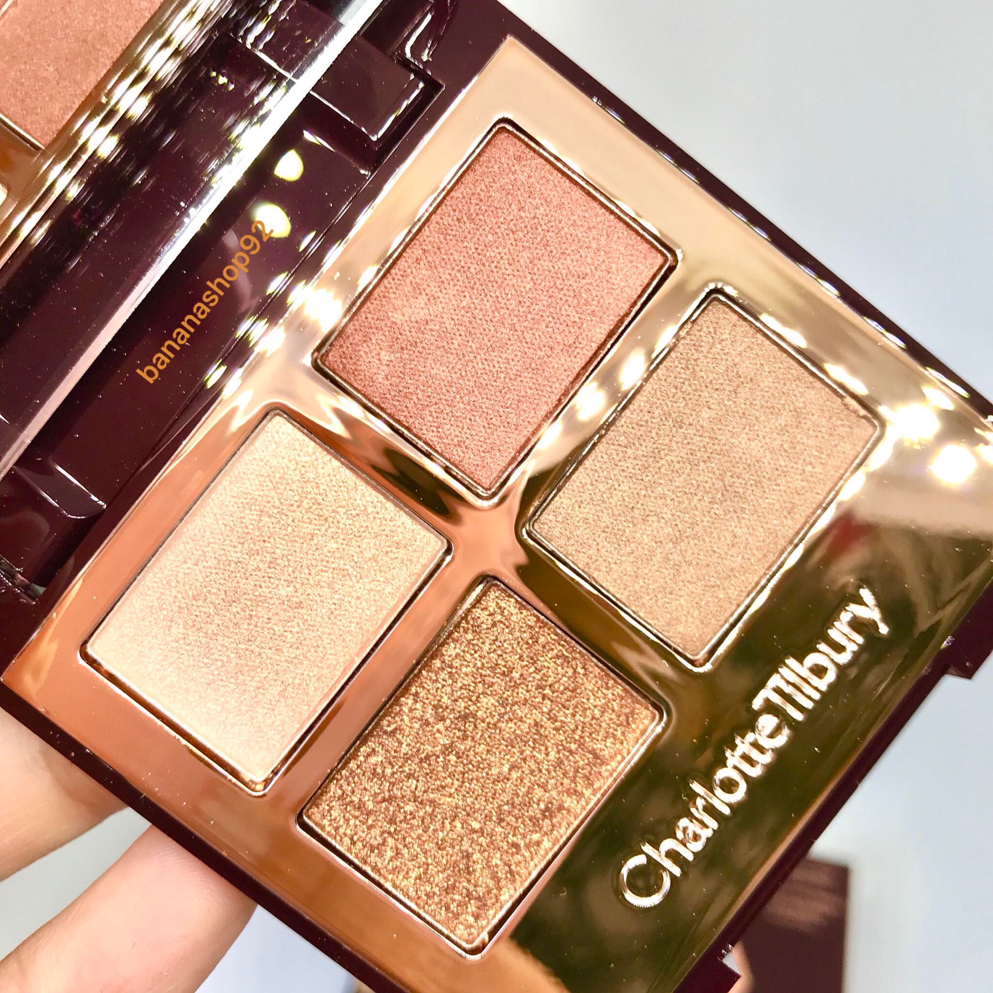 Phấn mắt Charlotte Tilbury Luxury Palette Color-Coded Bella Sofia