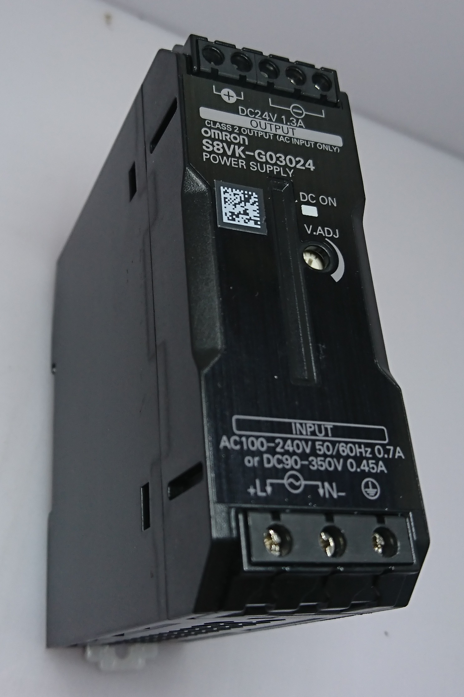 Nguốn DC 24V 1,3A ( ADAPTER 110~220VAC to 24VDC  ) S8VK-G03024