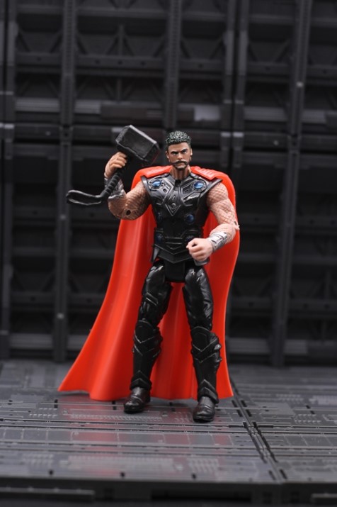 Mô hình các nhân vật Avenger 4