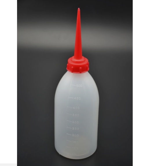 Bình tra dầu máy có chia vạch 500ml - Nắp đỏ