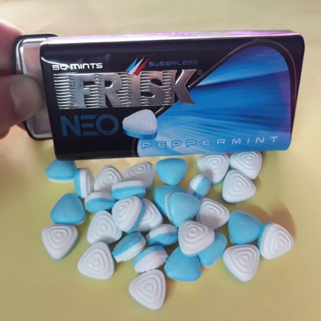 Kẹo bạc hà Frisk Neo (Hàng Nhật Chính Hãng)