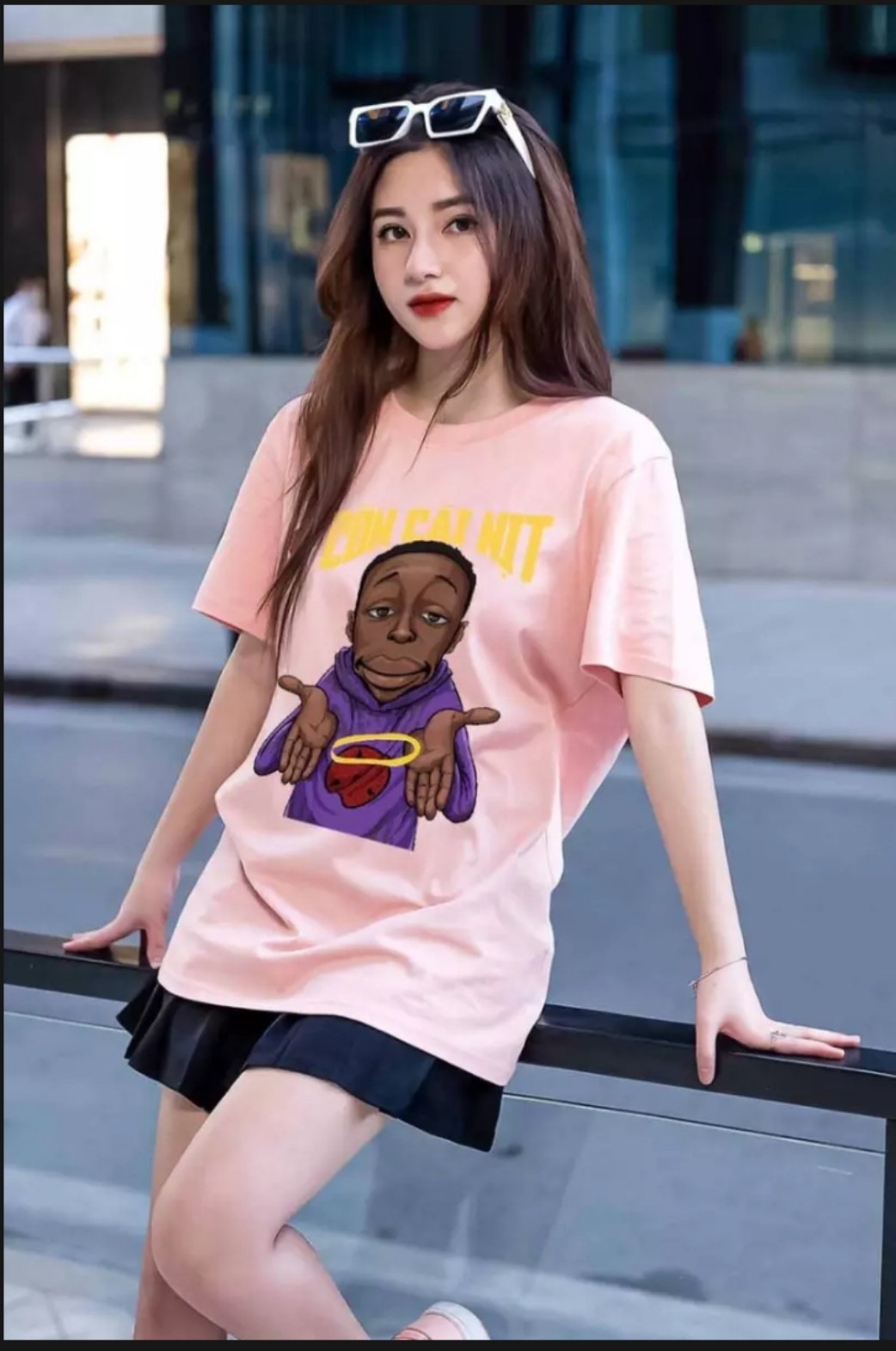 áo thun HOT còn cái nịt -nam nữ phom rộng -chất đẹp sale 10k