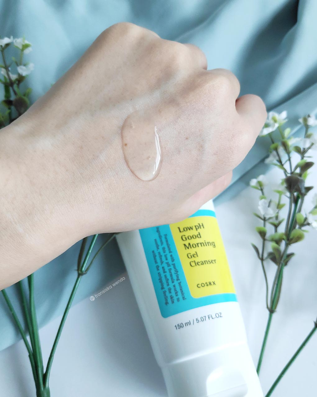 Sữa rửa mặt Cosrx Low pH Good Morning Gel Cleanser