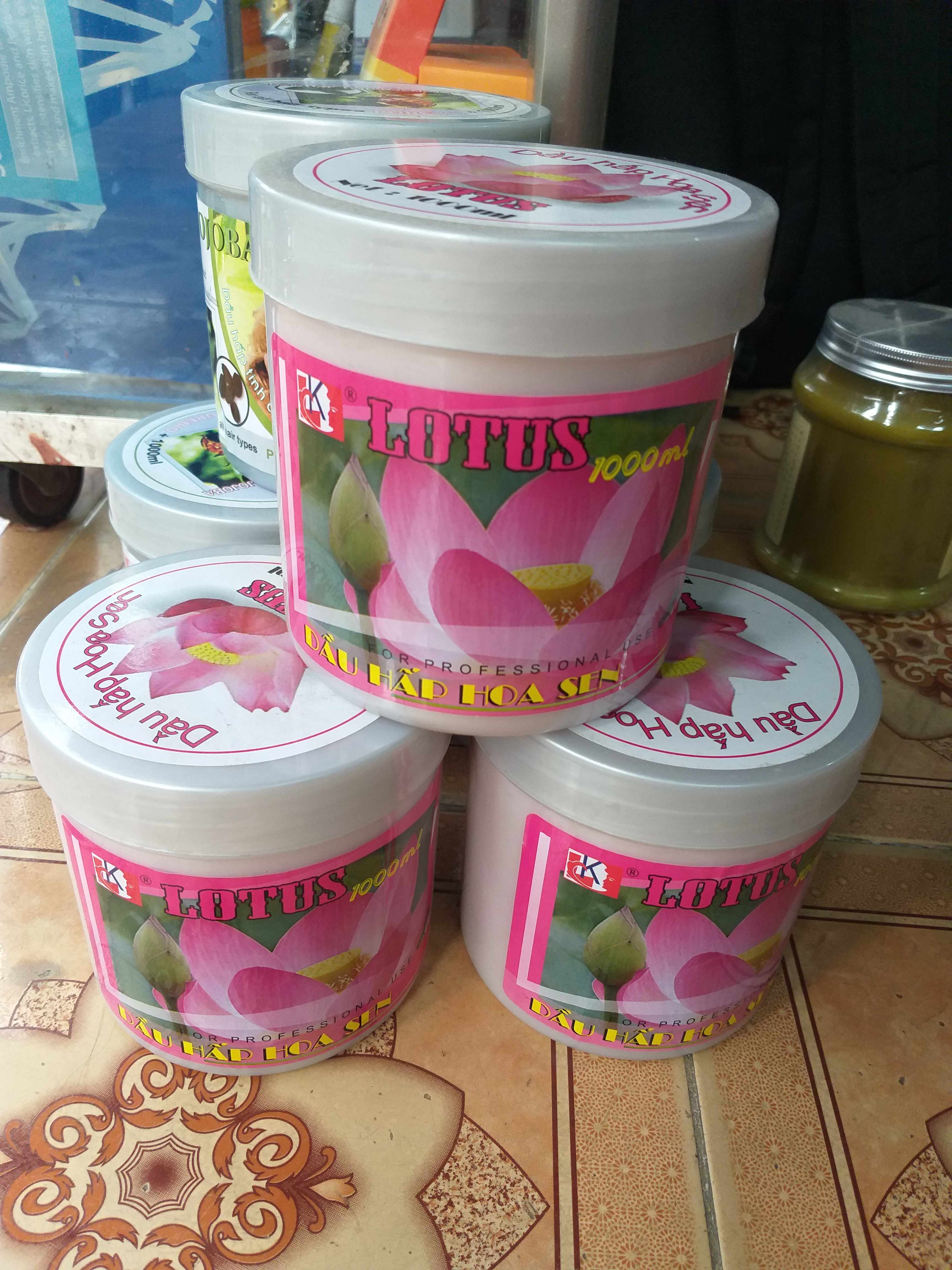 Dầu hấp dưỡng tóc hoa sen 1000ml