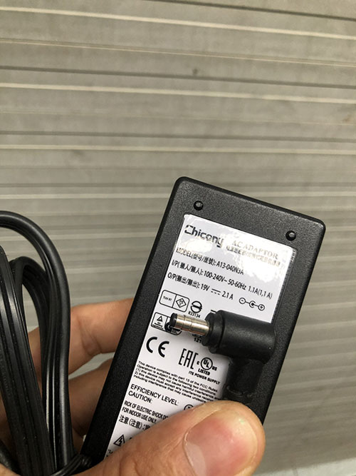 Sạc laptop chicony 19v 2.1a