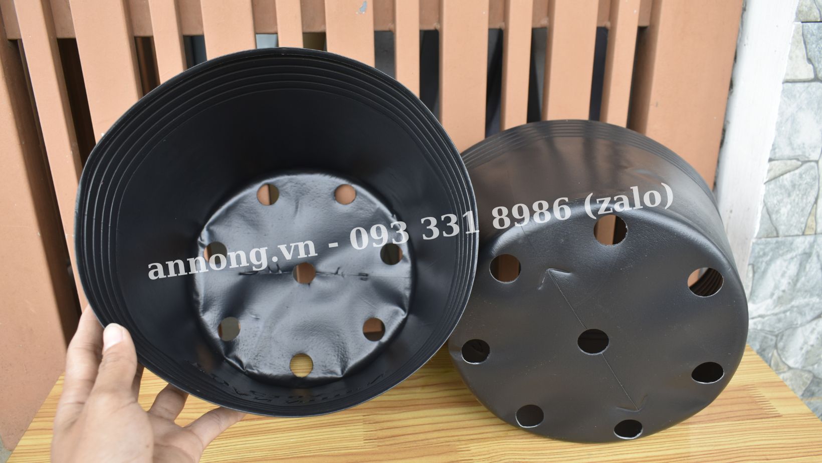 Combo 10 Chậu Nhựa Trồng Cây C8 -> C16 Đen - Đỏ