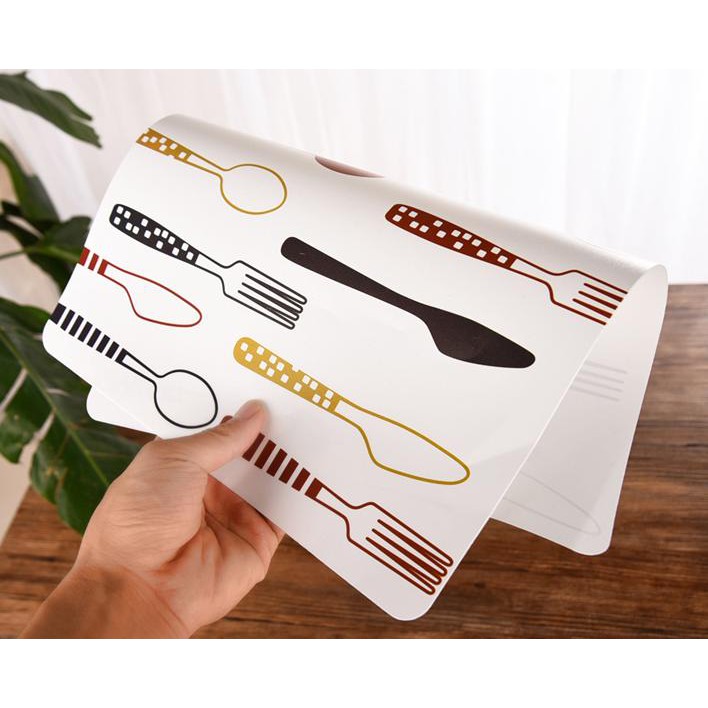 Tấm Lót Bàn Ăn 40X28Cm
