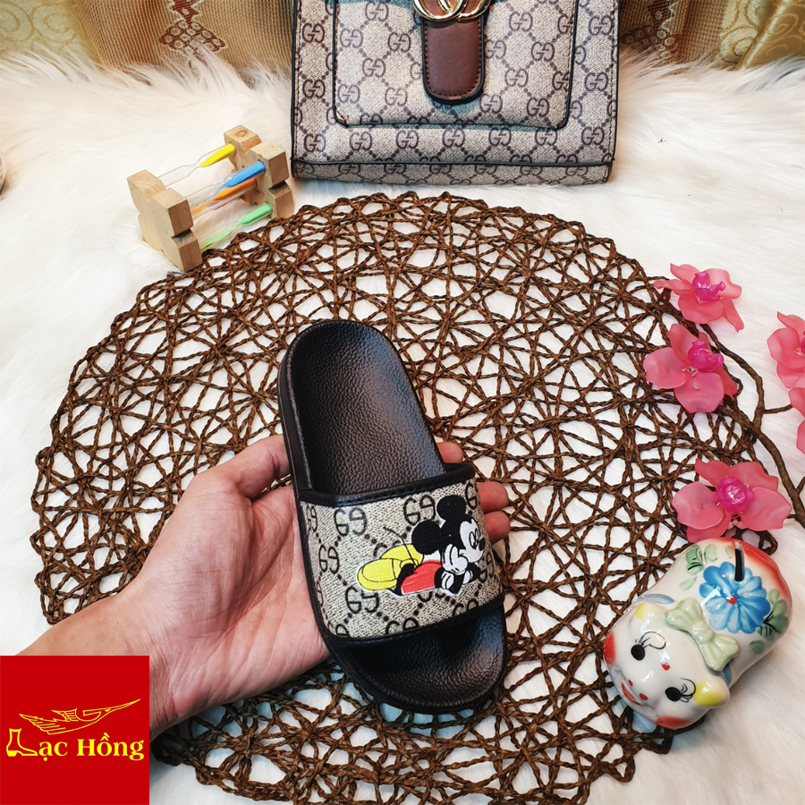Dép Trẻ Em Mickey Bé Trai Bé Gái