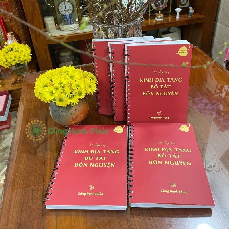 Tập vở chép Kinh Địa Tạng