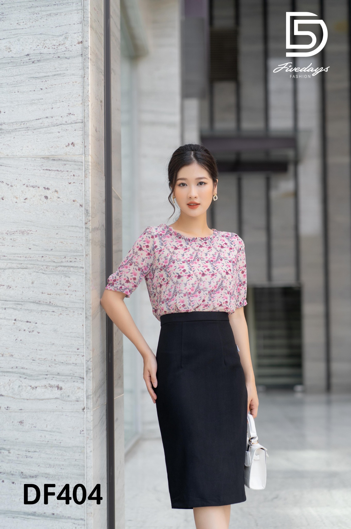 Fivedays - Đầm hoa ôm phối chân