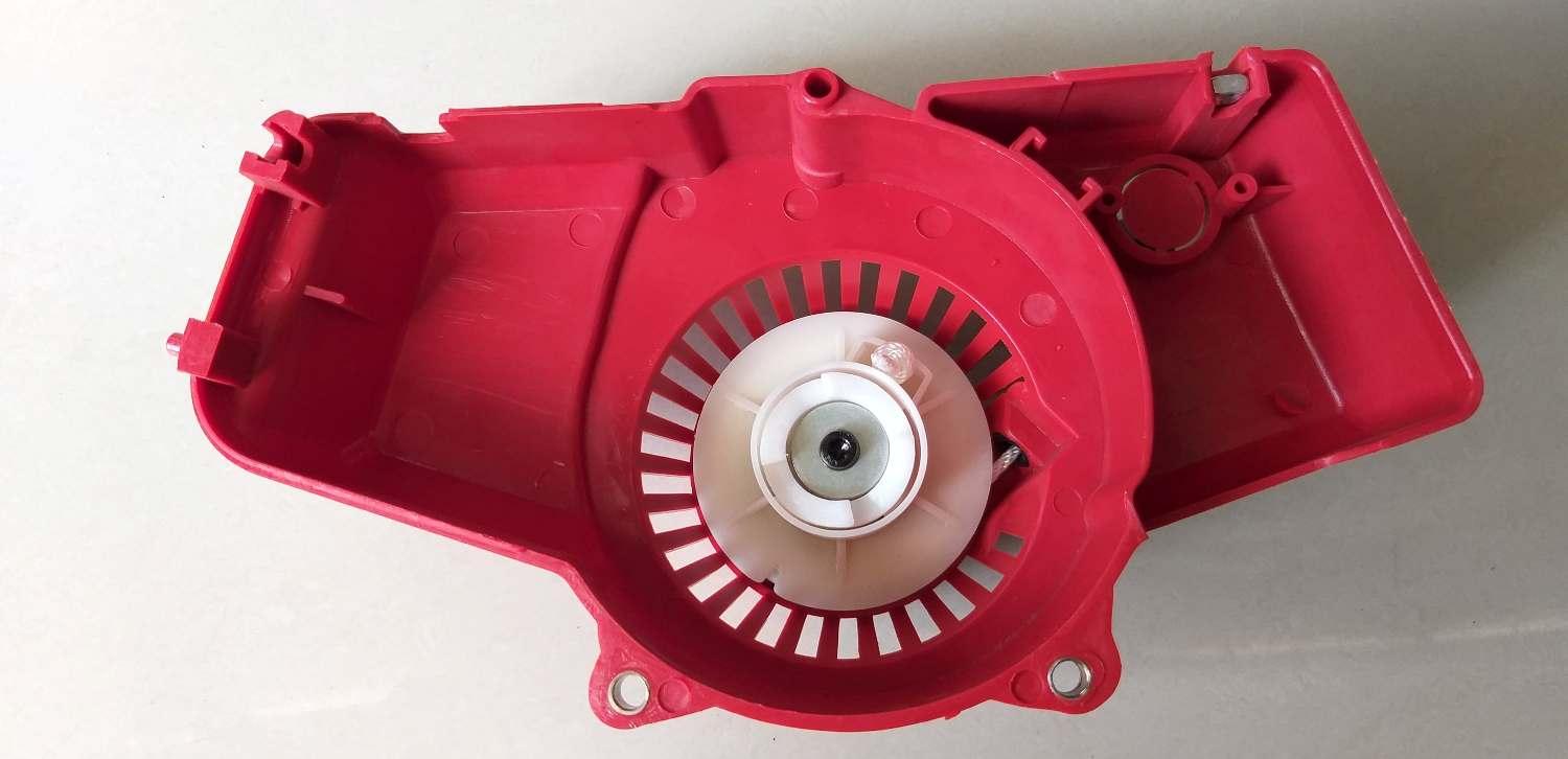 CHỤP GIẬT MÁY CẮT CỎ ROBIN 411
