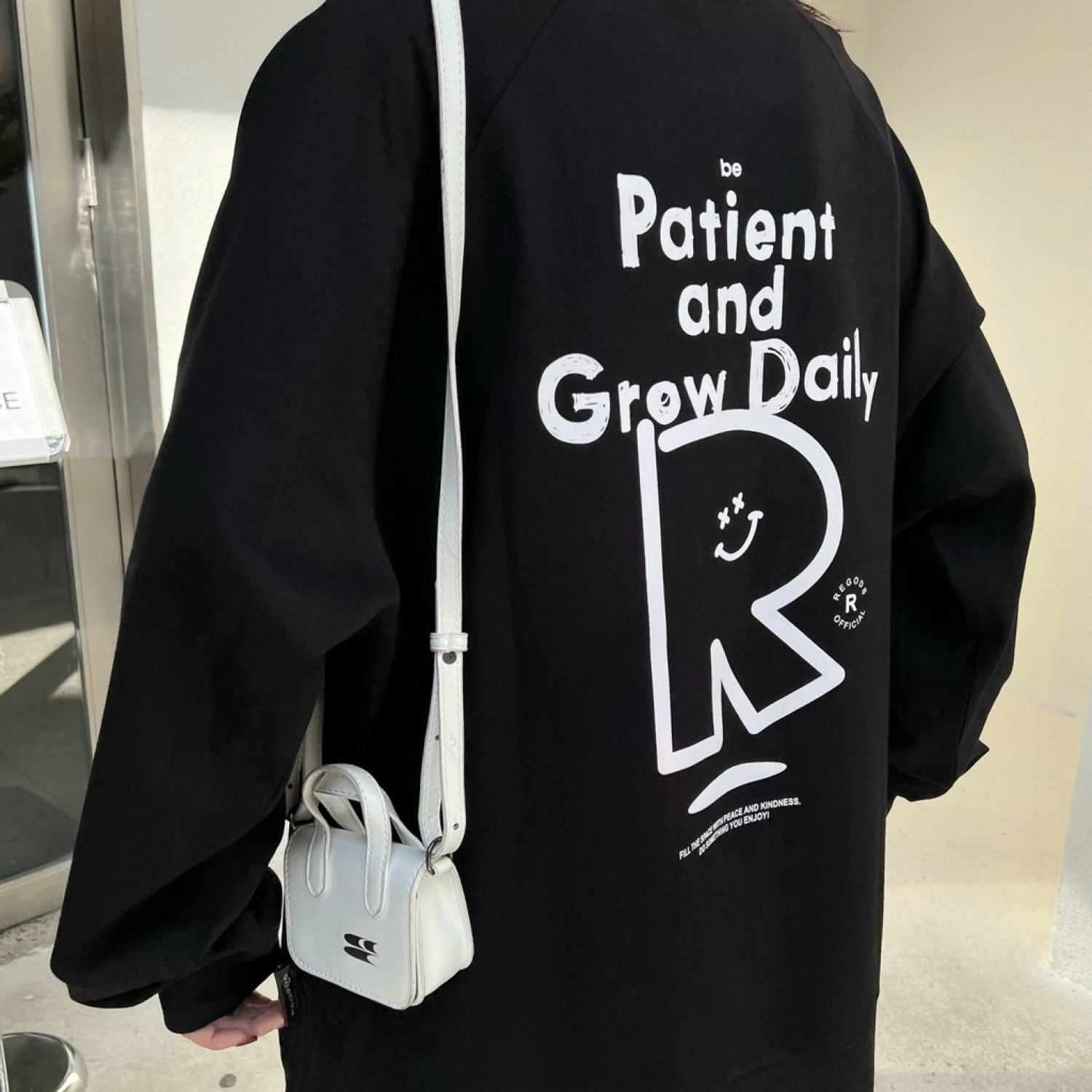 Áo Tay Dài PATIENT form rộng REGODS ( SWEATER PATIENTS)