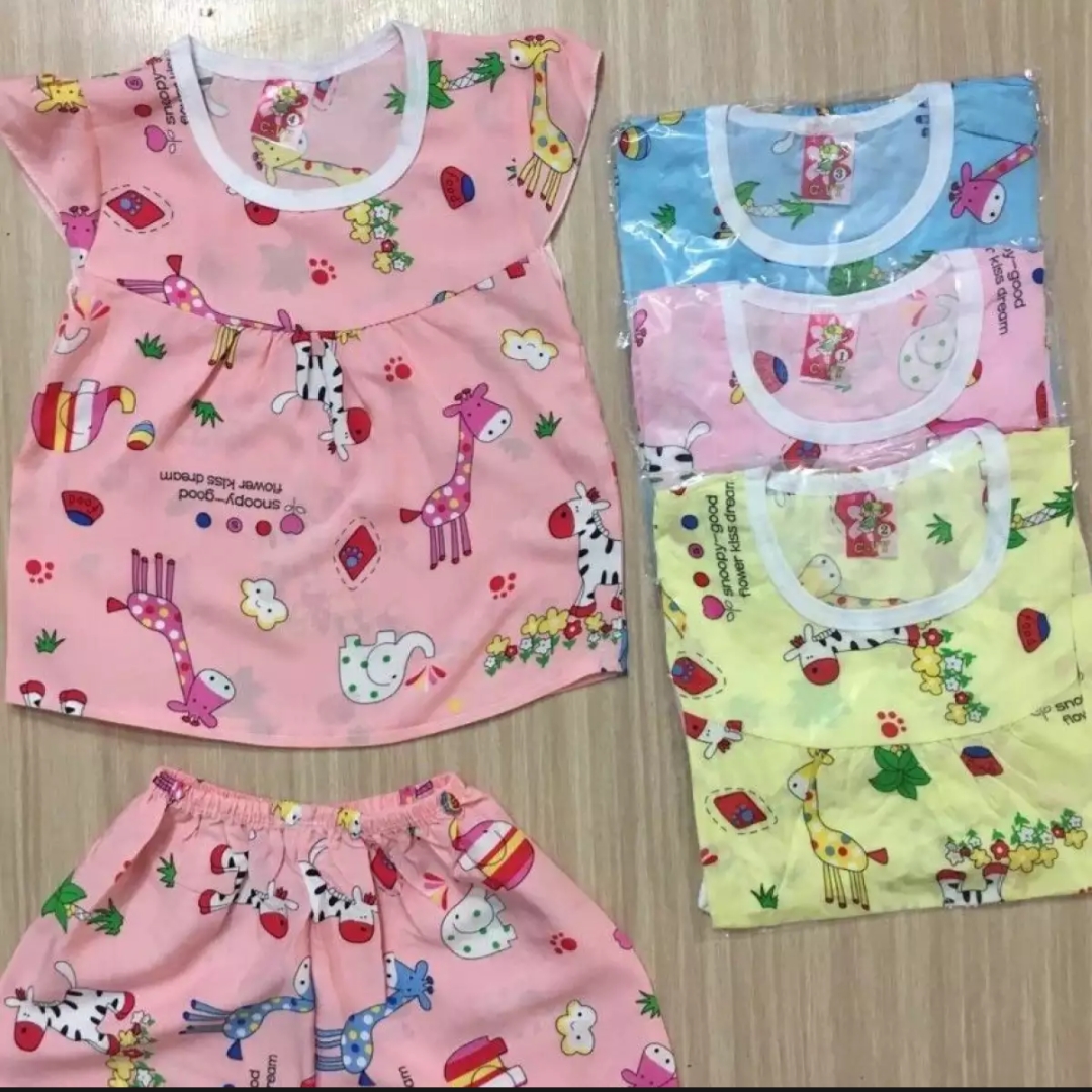 bộ quần áo bé gái ngắn 111
