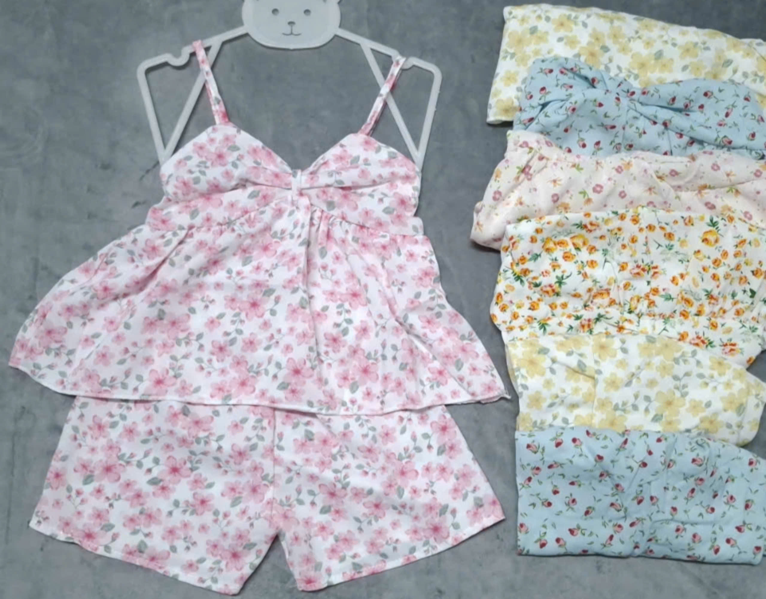Bộ Lụa Dây Bé (6-14kg) ( Giao màu ngẫu nhiên)