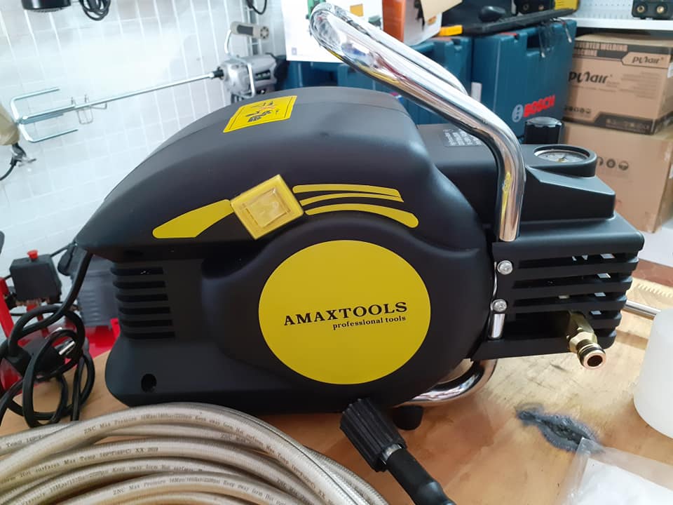 Máy Rửa Xe AmaxTools 2000W AMG2000