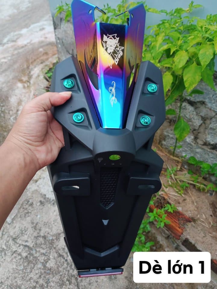 Dè mã lai,ốp dè Titan King Drag,ốc Gr5 lắp xe máy Exciter150( có dè lón- dè nhỏ các bạn bấm chọn nhé)