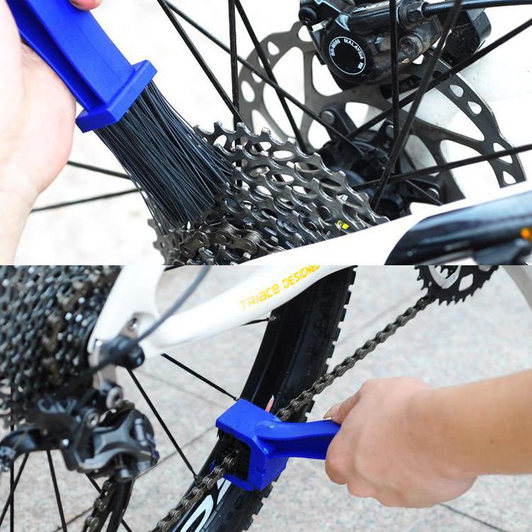 Bàn chải vệ sinh sên xích xe máy, xe đạp (DT1008)