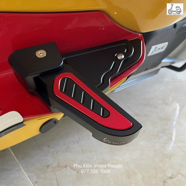 Gác Chân Vespa CNC Nhôm Cao Cấp