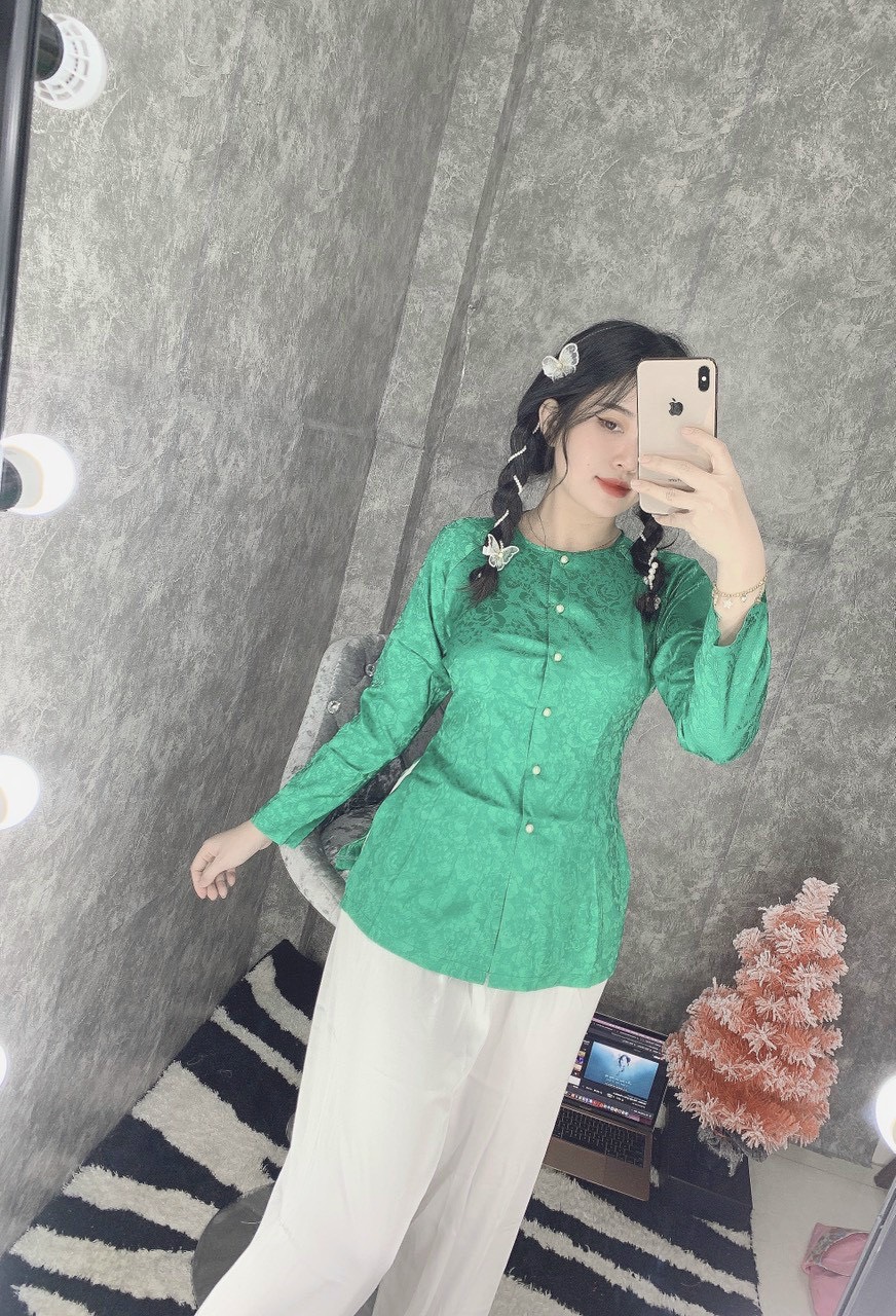 Áo bà ba cổ tròn truyền thống ( vãi gấm )