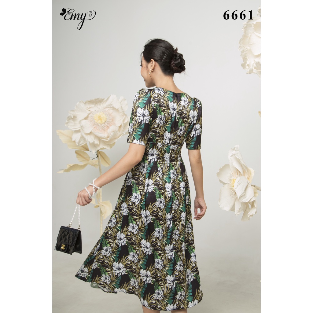 Đầm EMY EM6661 Xoè Midi Cổ Tròn Có Túi
