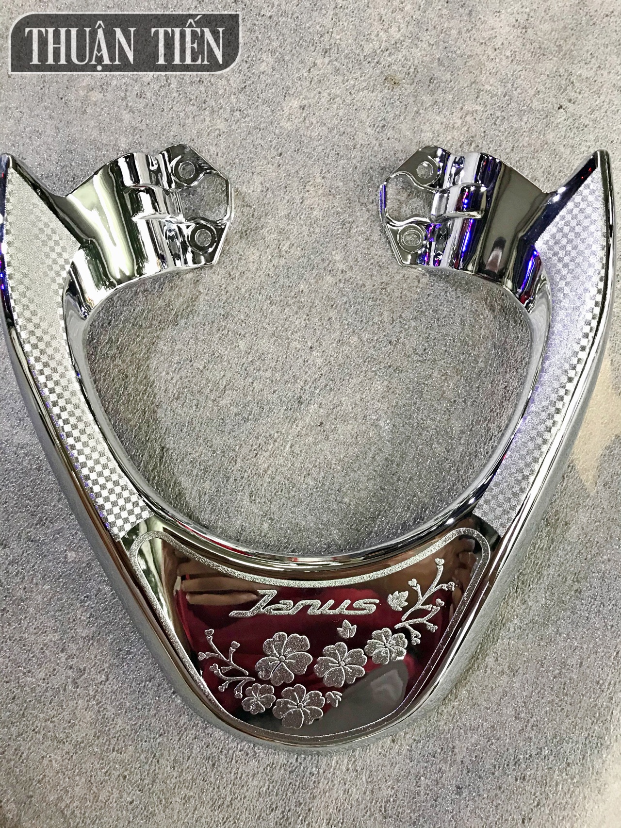 Ốp cảng janus nhựa xi cao cấp