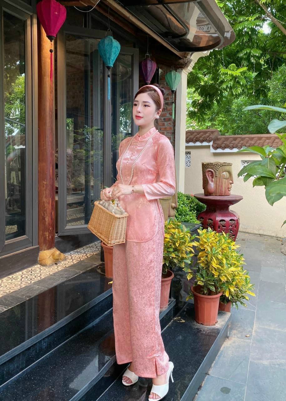 SÉT BỘ BÀ BA GẤM ĐÍNH CƯỜM XINH XẮN