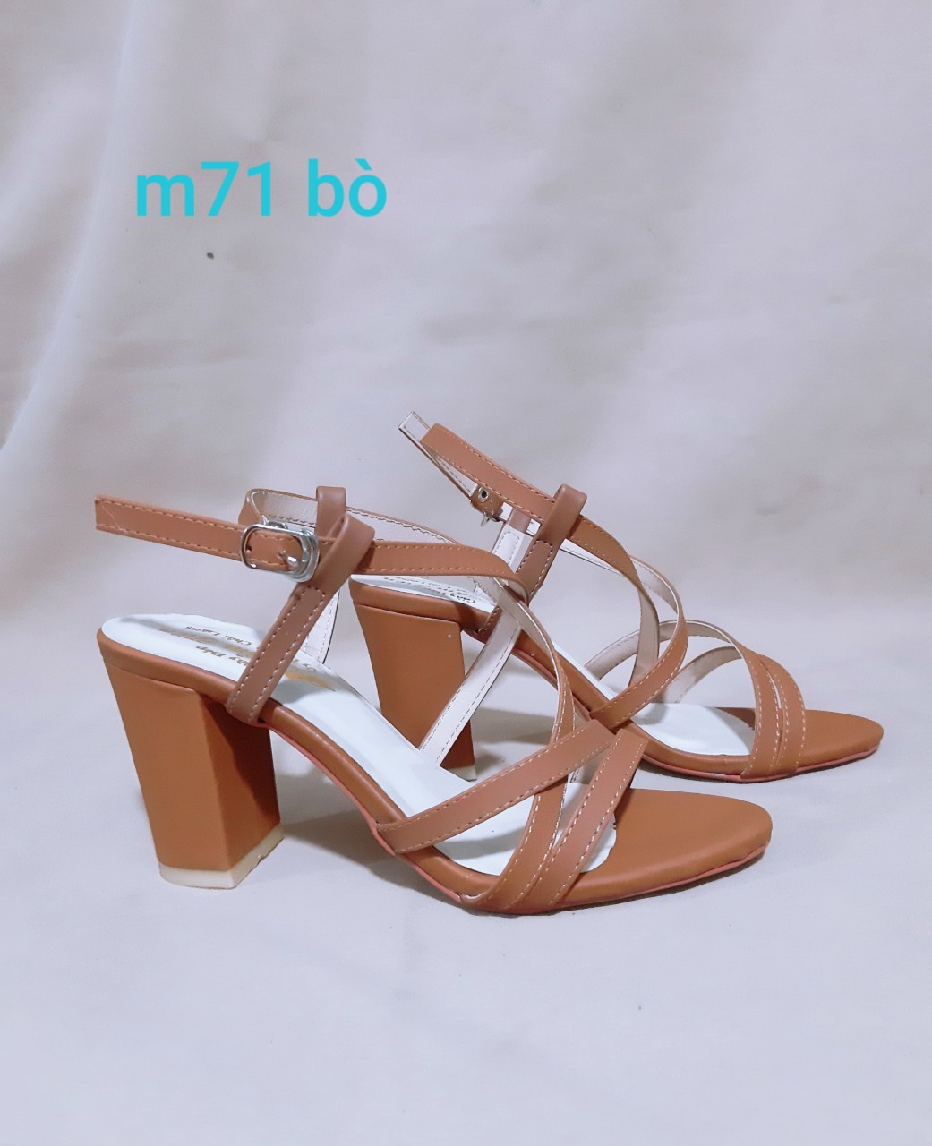 Giày cao gót nữ size lớn 7 phân