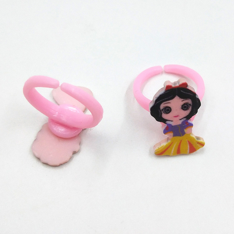 Set 10 nhẫn hình công chúa siêu xinh cho bé