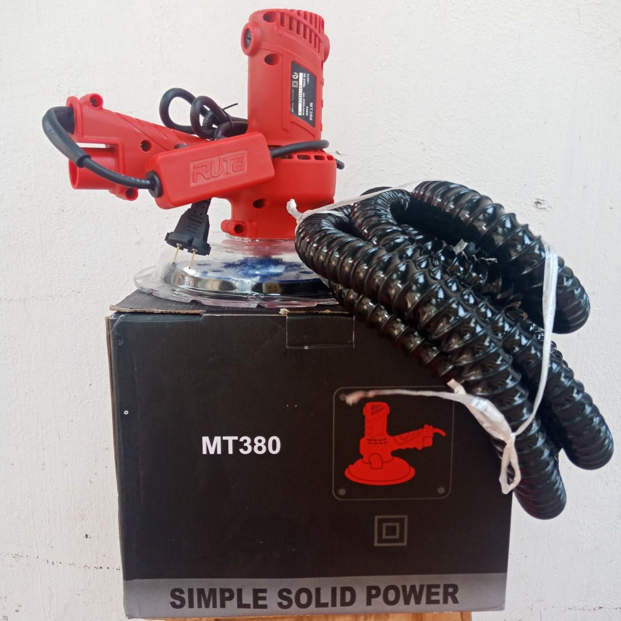 Máy trà tường giá rẻ Maktec MT380