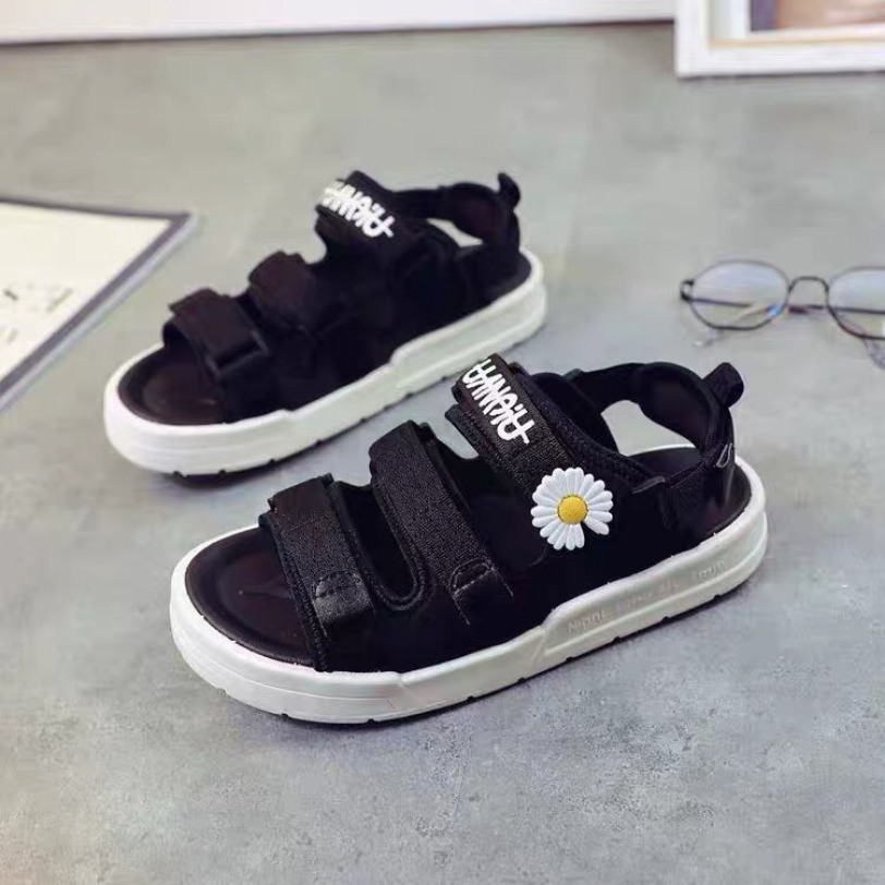 Sandal nữ/ Dép quai hậu thêu hoa cúc nữ độn đế 3cm đế cao su cực êm chân, thiết kế kiểu dáng thể thao, hàng hot 2020 giá rẻ