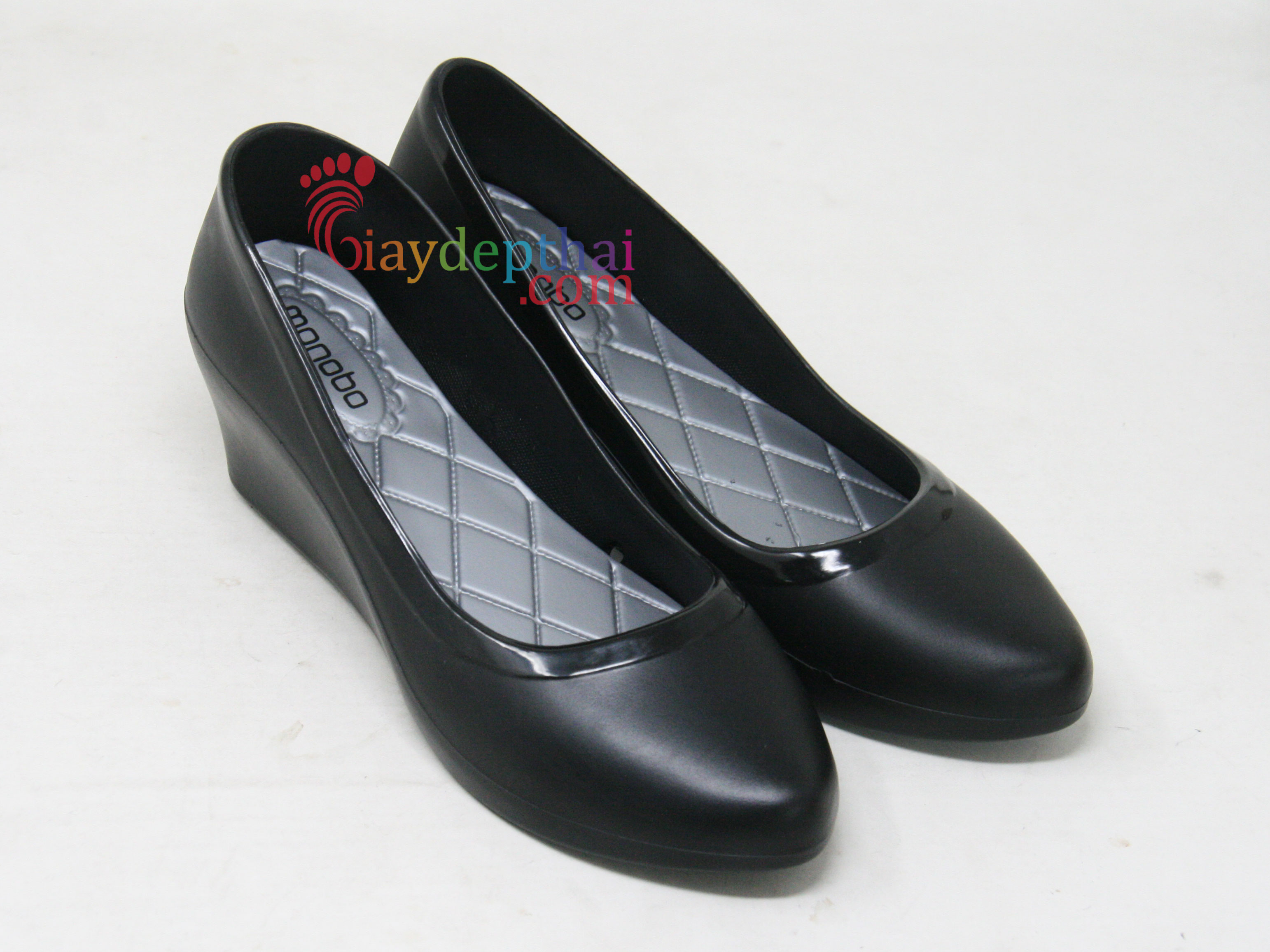 Giày nhựa Thái Lan Monobo Berry