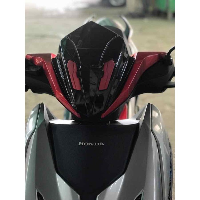 Mão siêu nhân winnerX che ốc