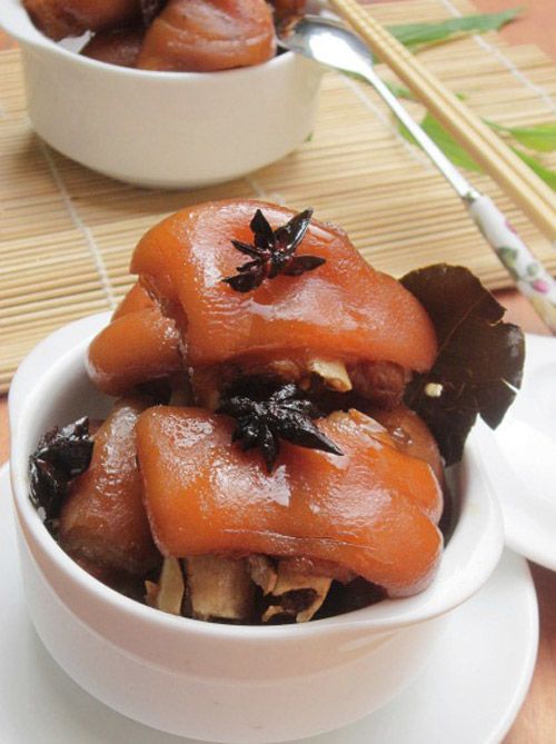[CHỈ GIAO HỎA TỐC HCM] - DỰNG HEO CẮT KHOANH