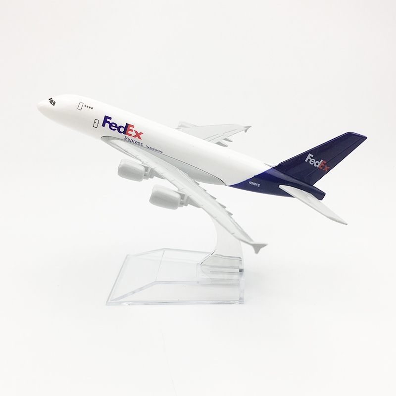 Mô hình máy bay FedEx 16cm + đế trưng bày