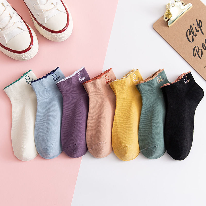 Tất nữ ngắn cổ bèo họa tiết mặt cười phong cách Hàn Quốc trẻ trung năng động - T042
