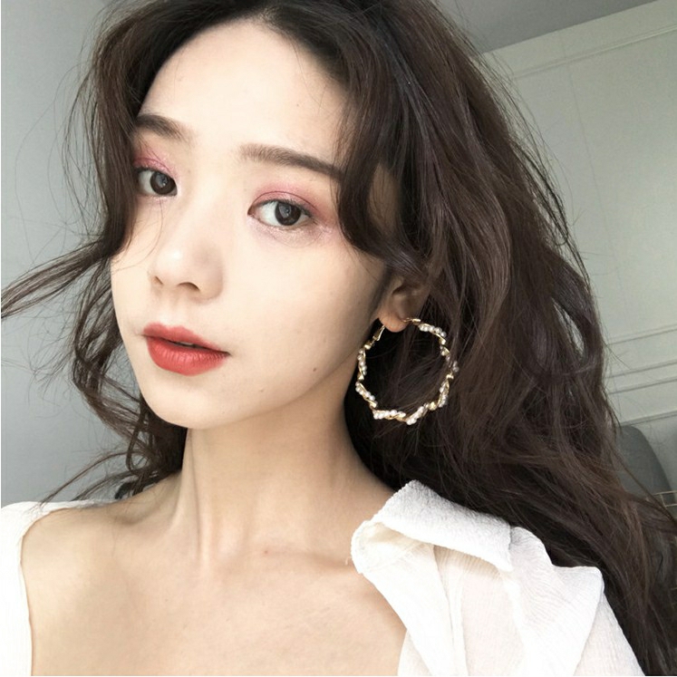 [HCM]Bông tai vòng tròn đính hạt