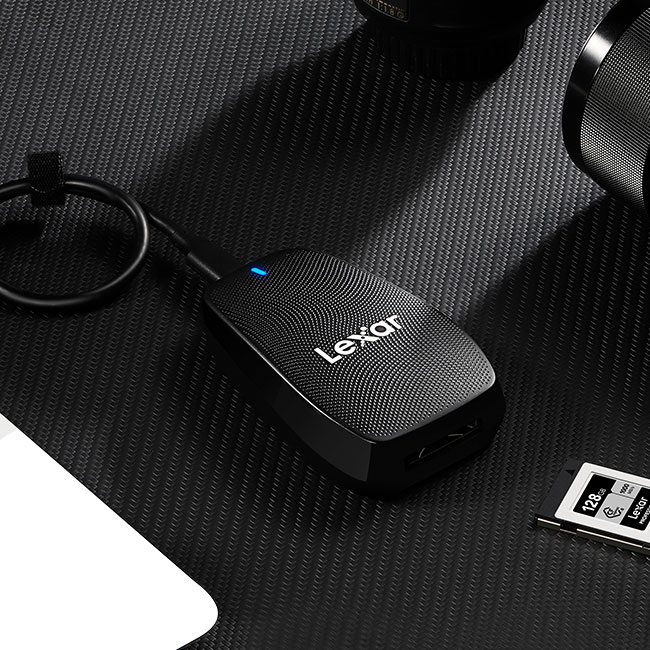 Đầu đọc thẻ Lexar Professional CFexpress Type B USB 3.2 - LRW550U, tốc độ truyền nhanh, kích thước nhỏ gọn, chính hãng BH 5 năm