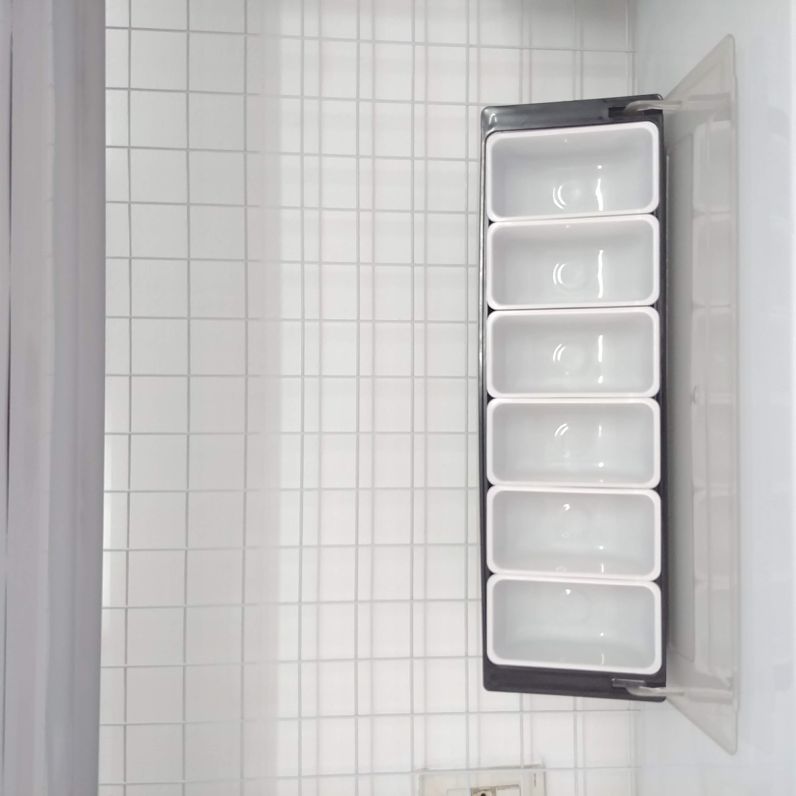 Khay đựng thạch, topping 6 ngăn có nắp đậy