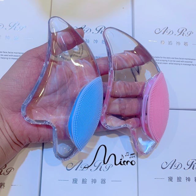 THANH LĂN MASAGE MẶT ĐÁ LẠNH TINH CHẤT KHOÁNG KHUẨN