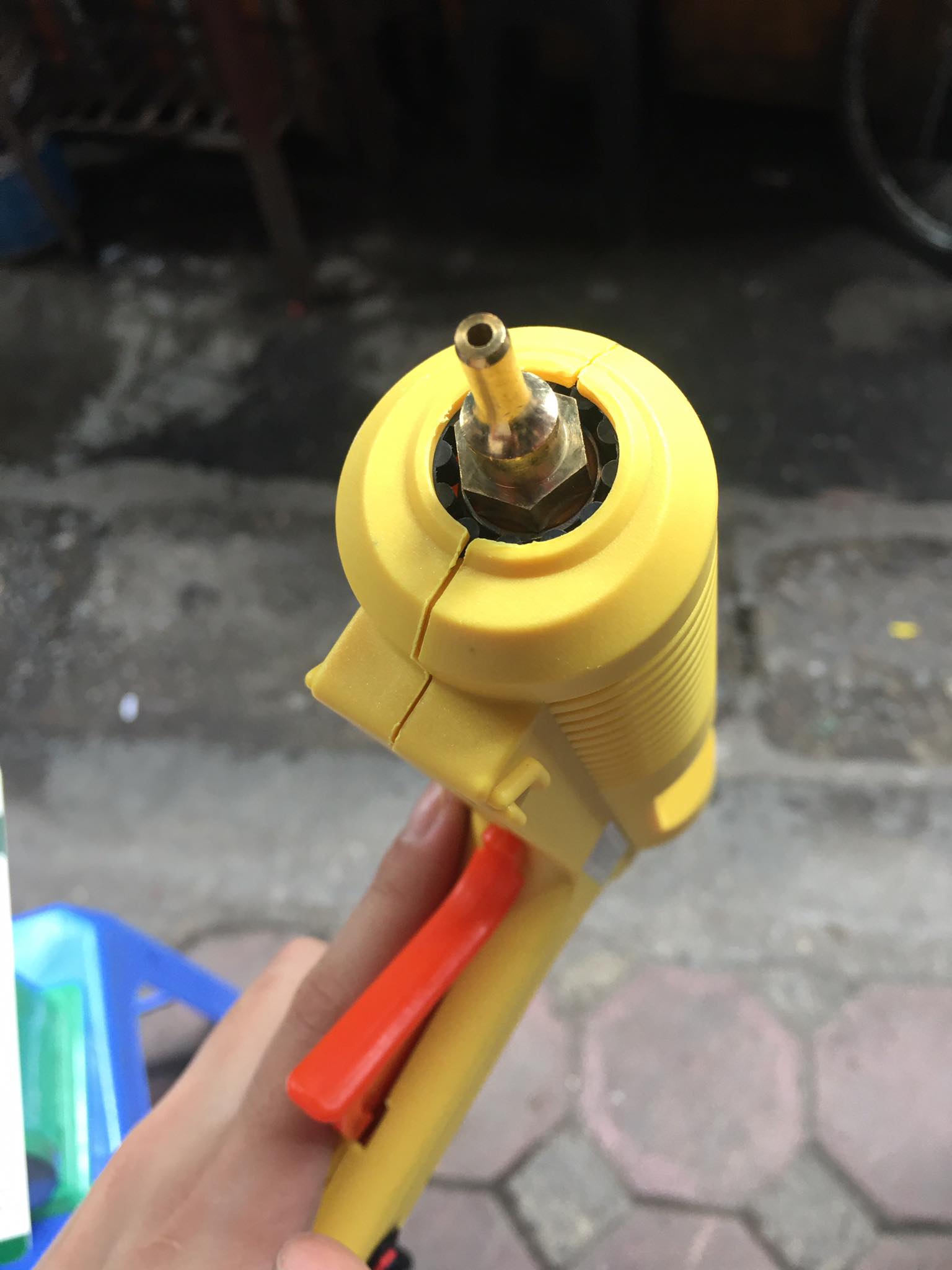 súng bắn keo nến 100W