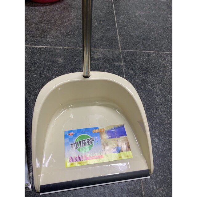 Xẻng Hót Rác Cán Dài Bằng Inox