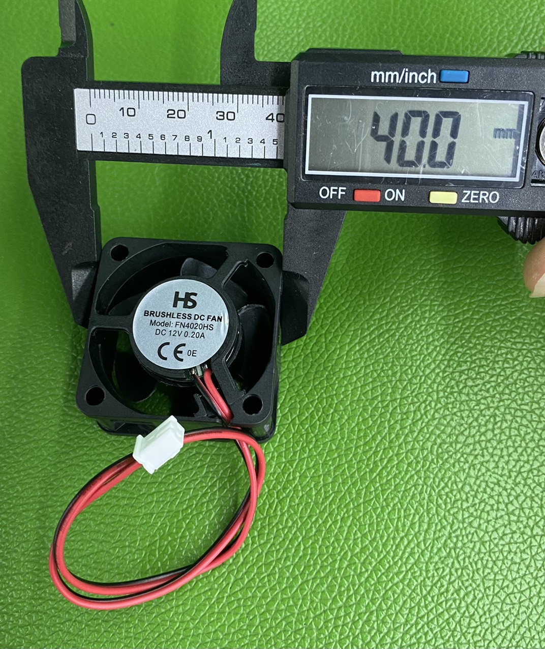 Quạt Tản Nhiệt 12V 4x4x2 cm 0.30A
