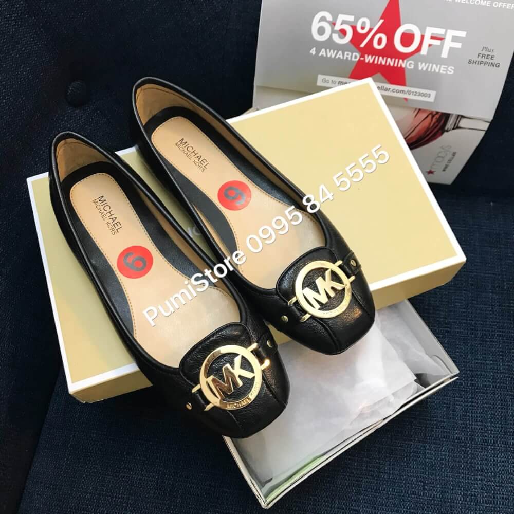 Giày Michael Kors Đen Khóa Vàng