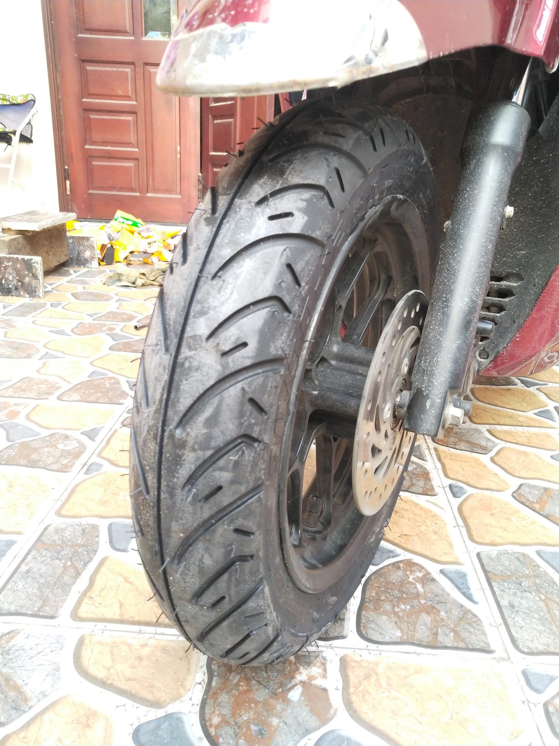 Vỏ (lốp) Xe Máy Honda LEAD, SCR DPlus không ruột