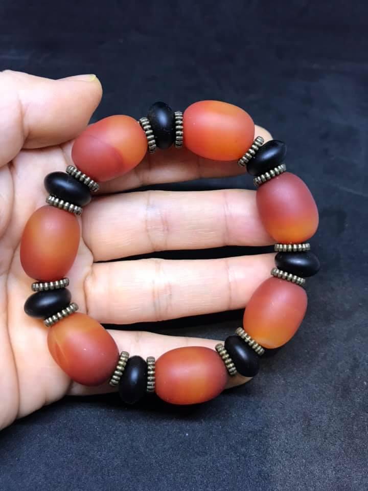 [HCM]VÒNG TAY PHONG THỦY ĐÁ MÃ NÃO LẠT MA TÂY TẠNG ĐỎ-VIP