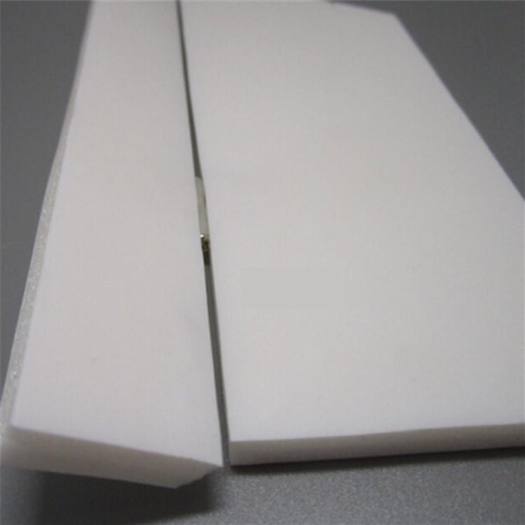 Bản lề cánh máy bay ( bản lề aileron) 2 cái